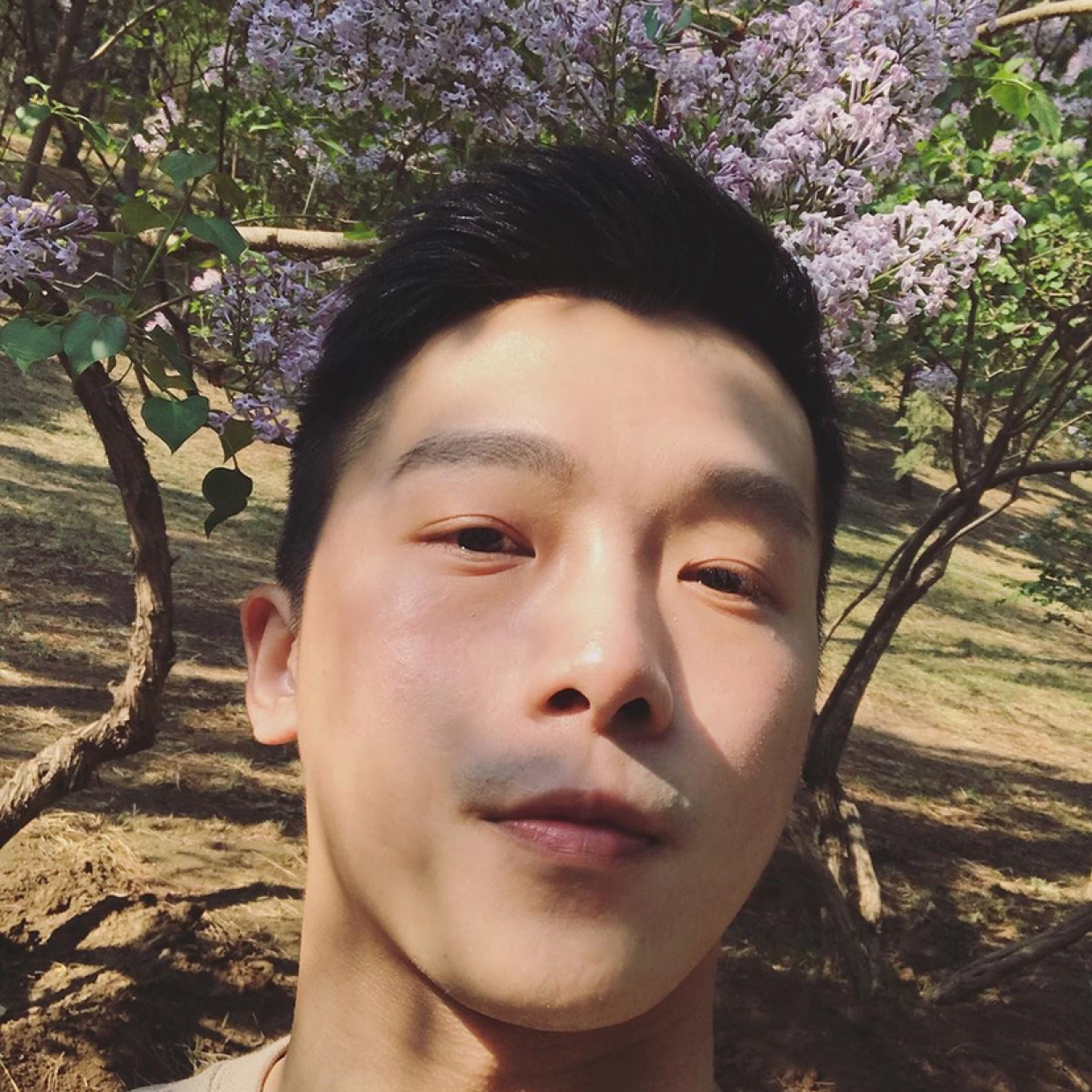 ｖ¿念余生的照片