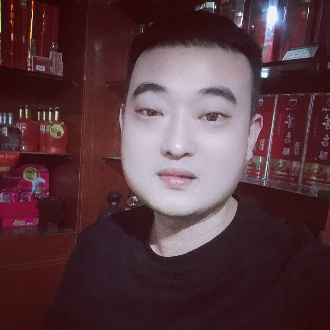 蜗牛说雪白的照片