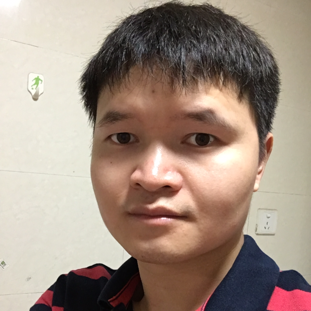 白云还强健的照片