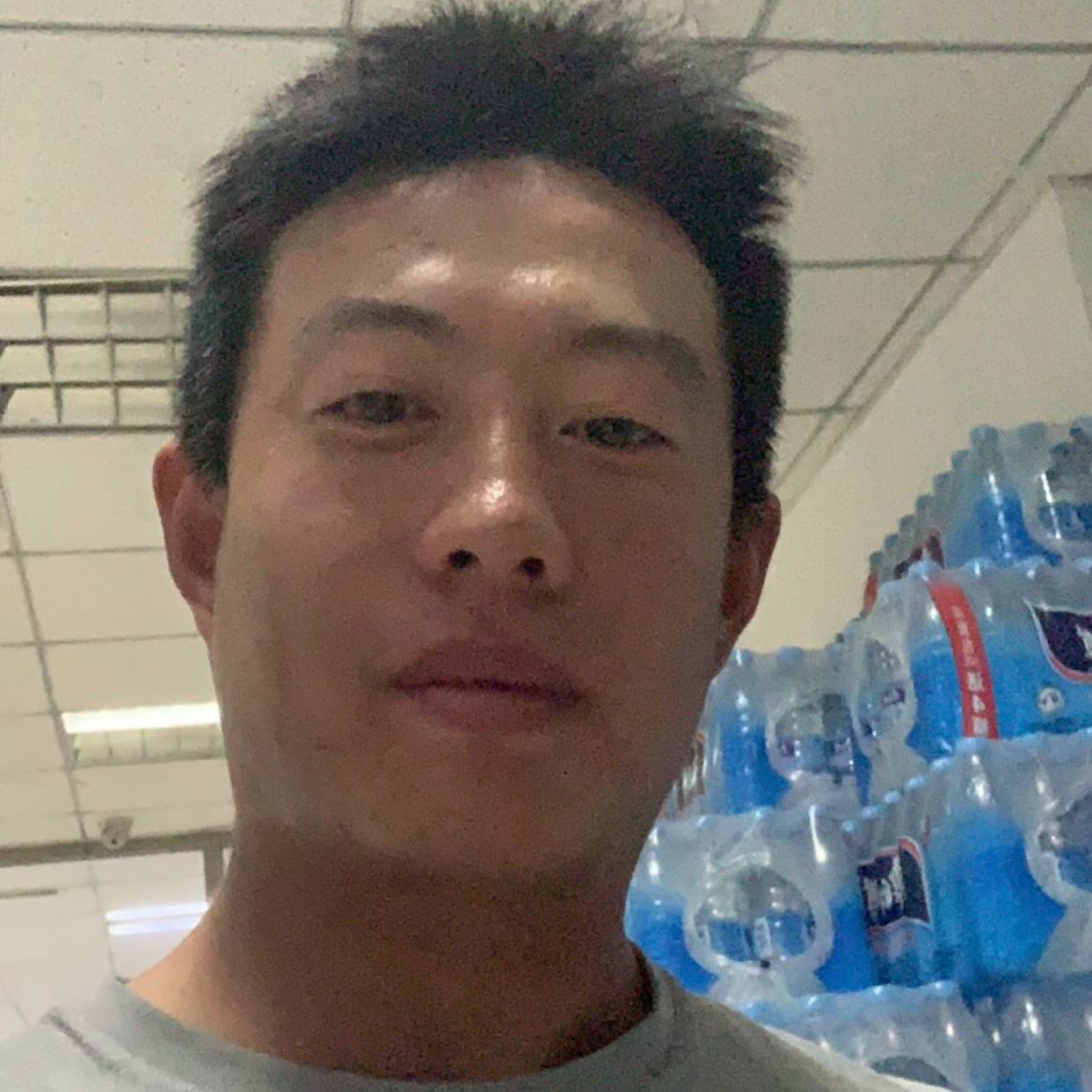 博宇爱吃肉的照片