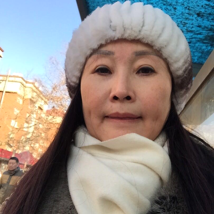 枕头爱恋唠叨的照片