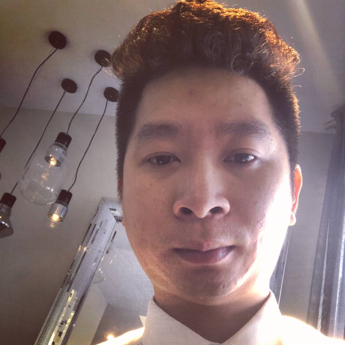 孤單蹁跹过客的照片