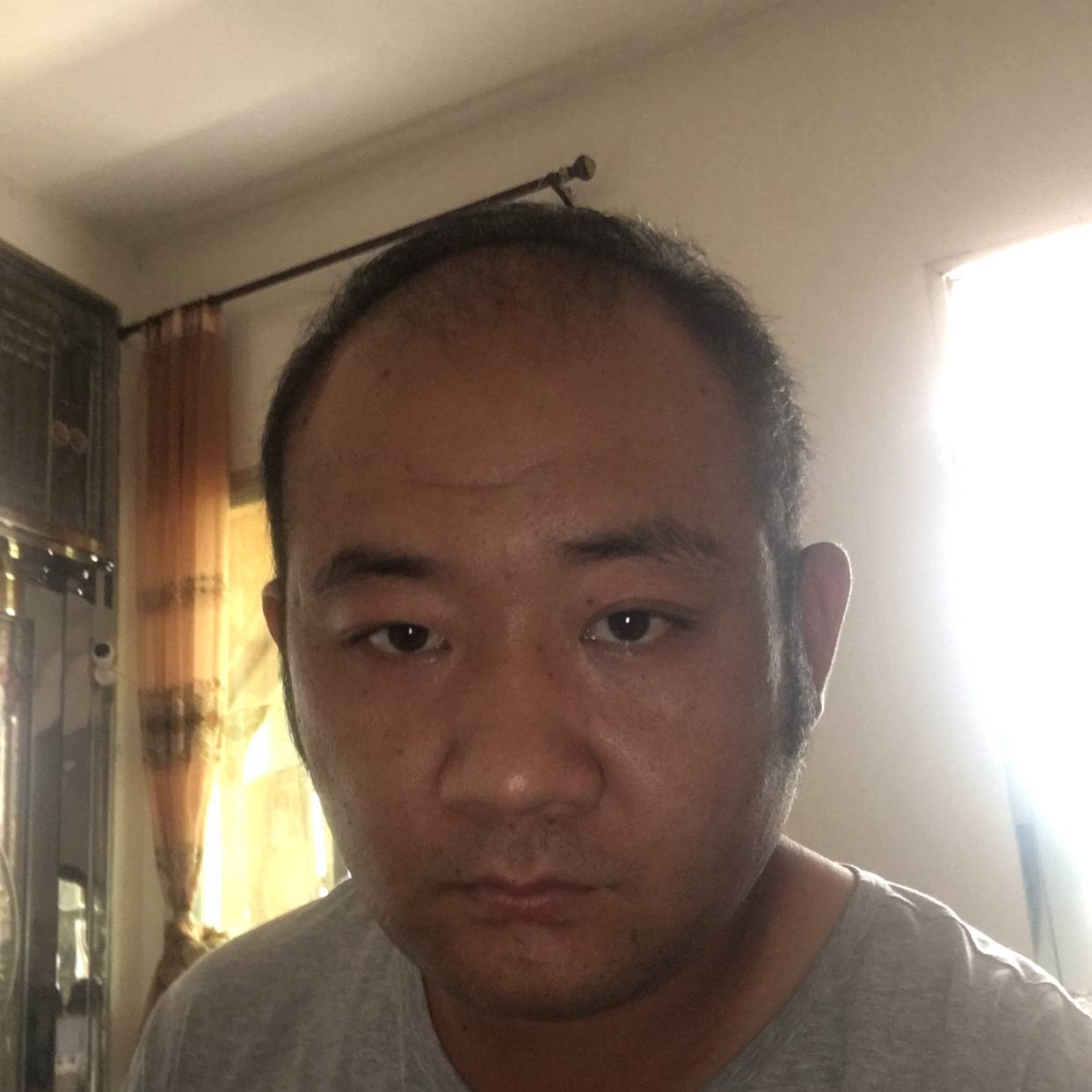 神勇爱恋蝶衣的照片