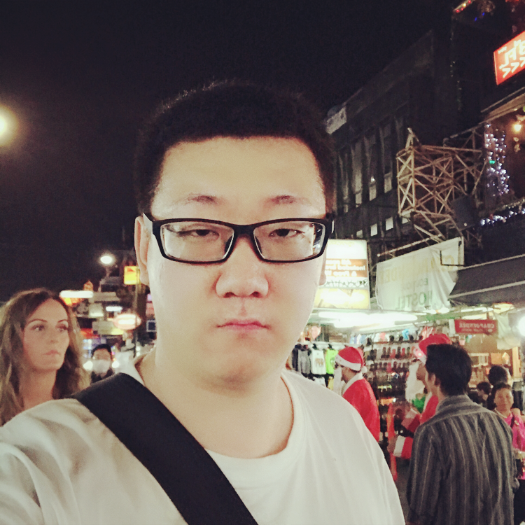 巧克力草莓夹心的照片