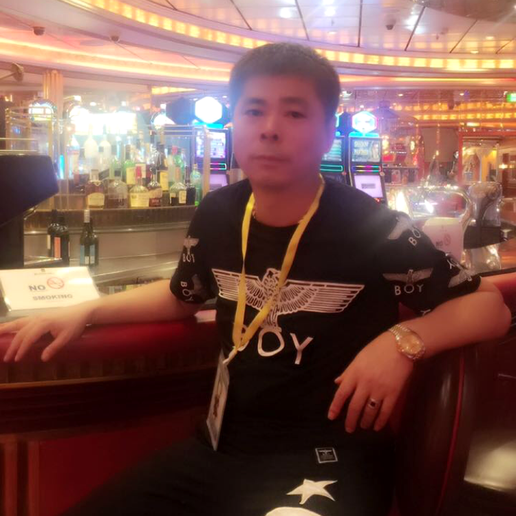 小 滨的照片