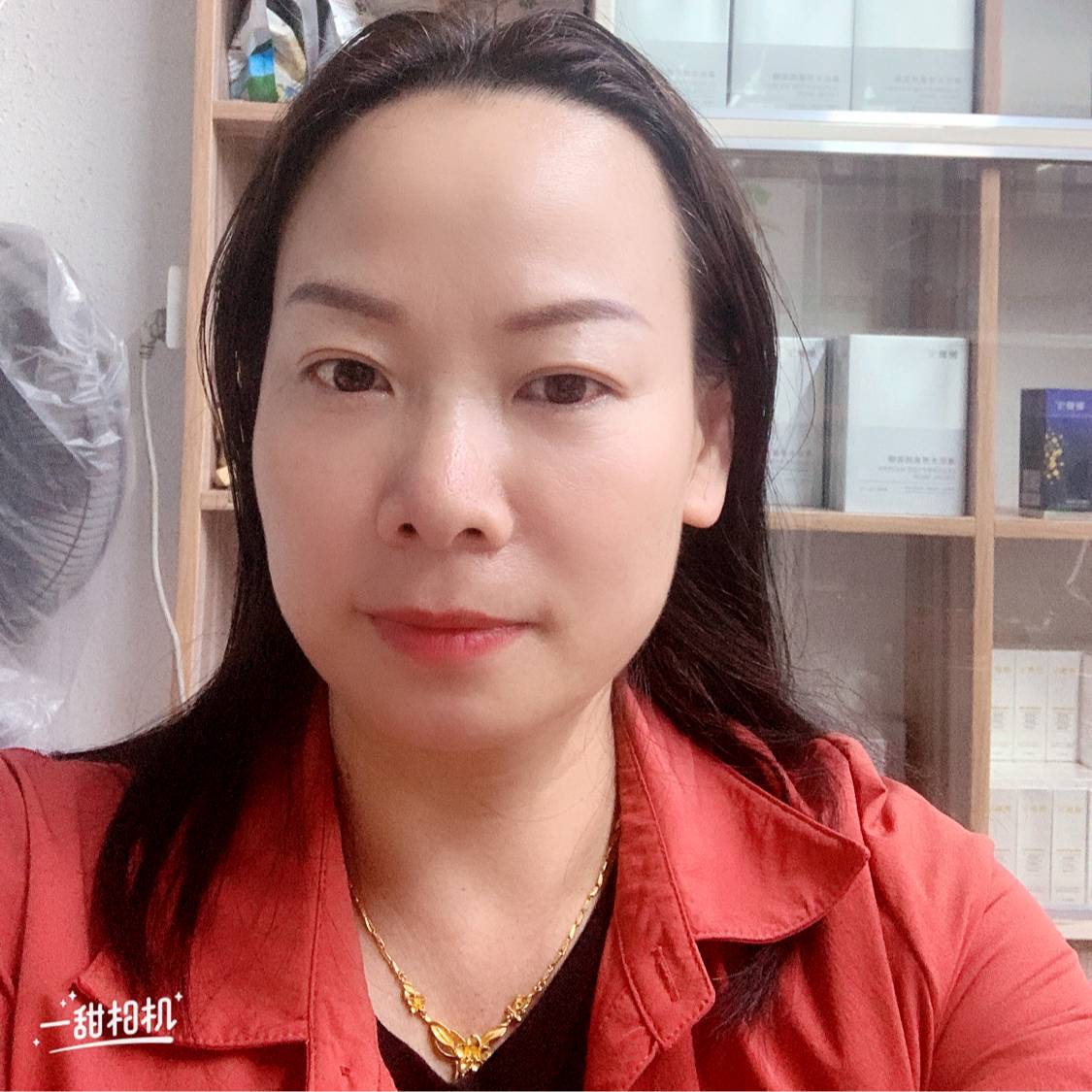 方悦的照片