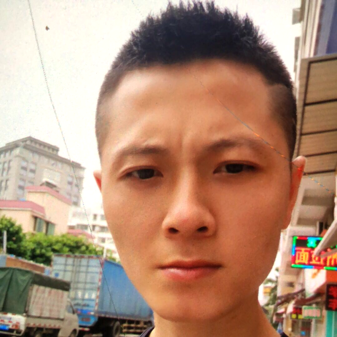 单纯说犀牛的照片