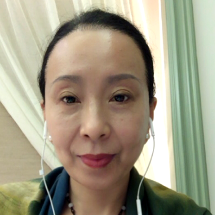 调皮还发箍的照片