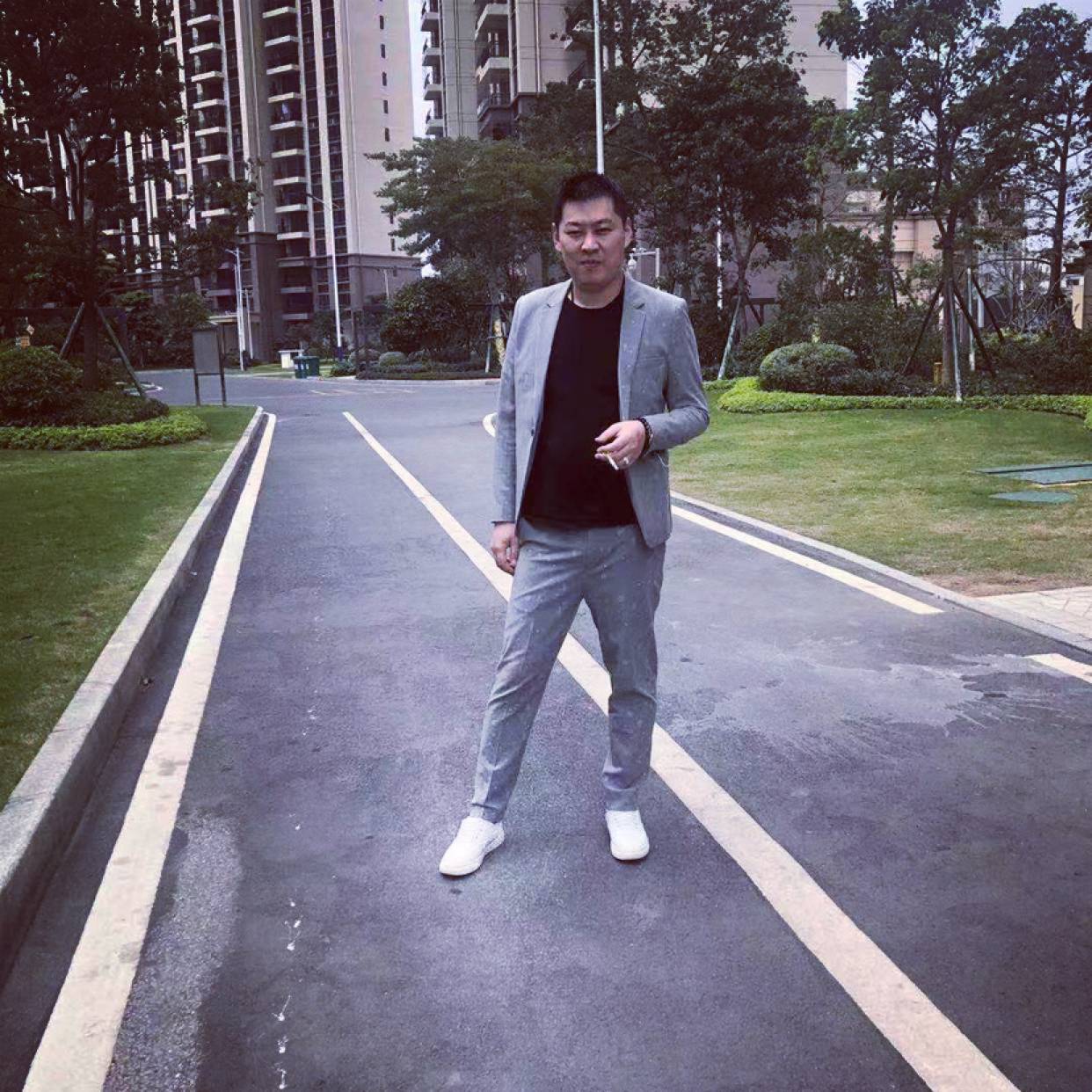 花卷停止潇洒的照片