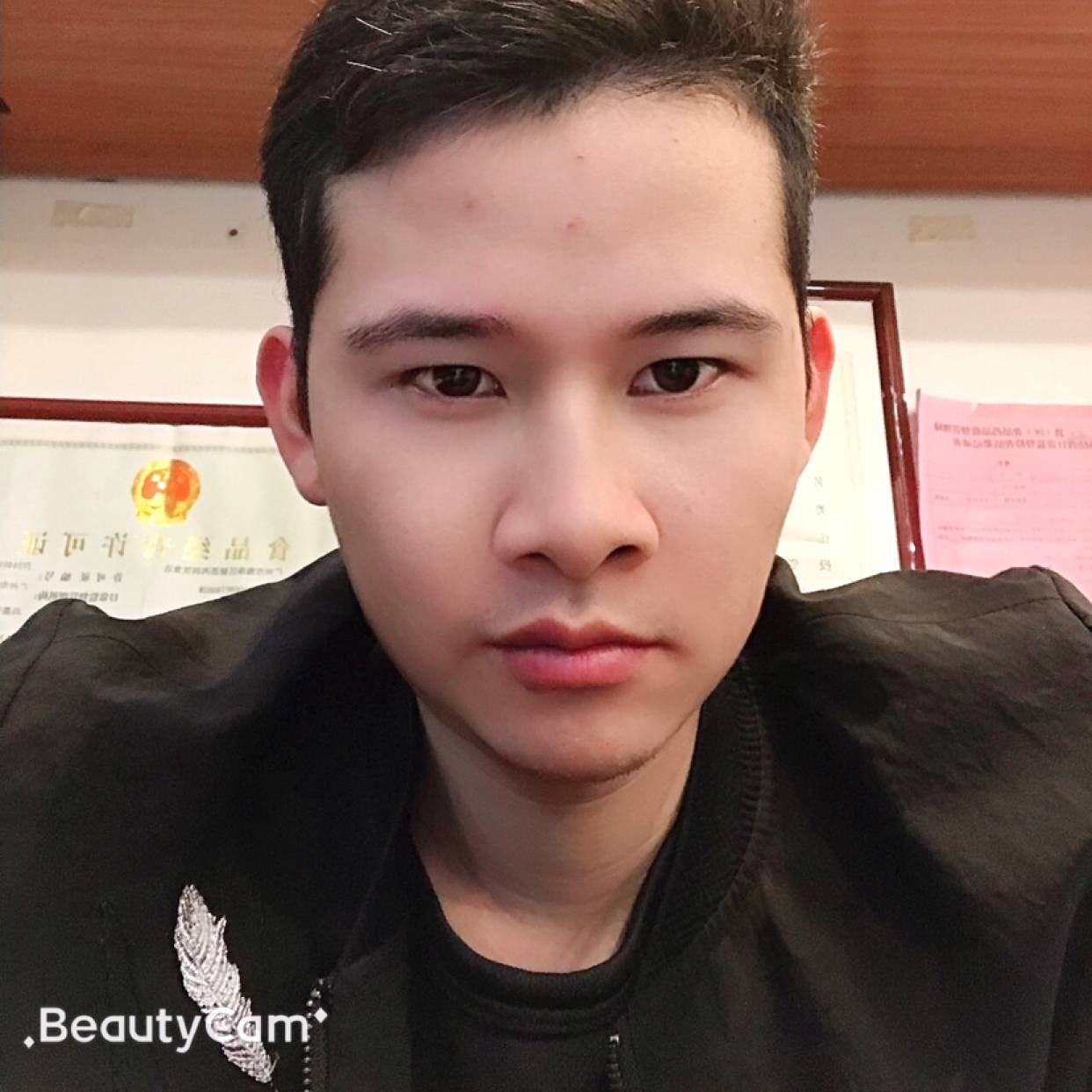 香烟泪了怕孤独的照片