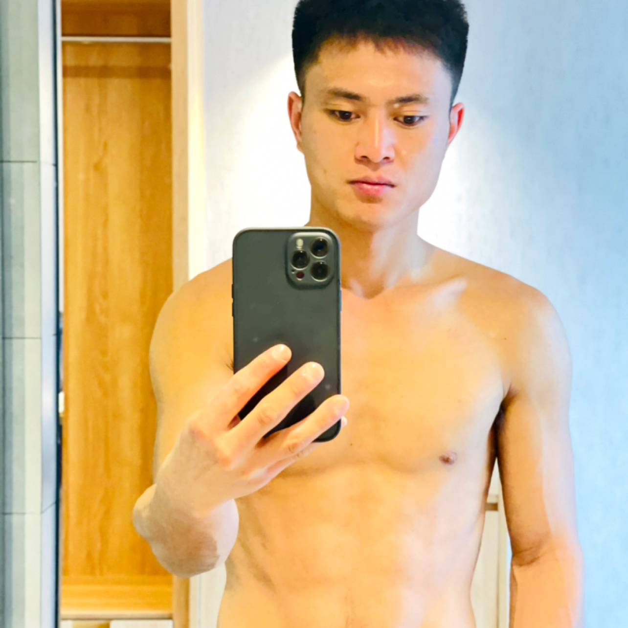 H十一的照片