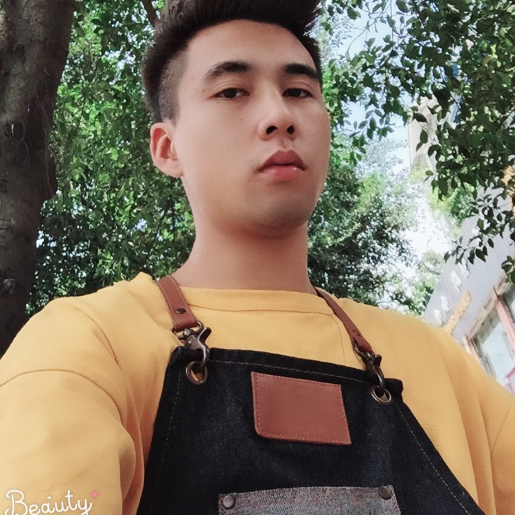 寻找那个她的身影的照片