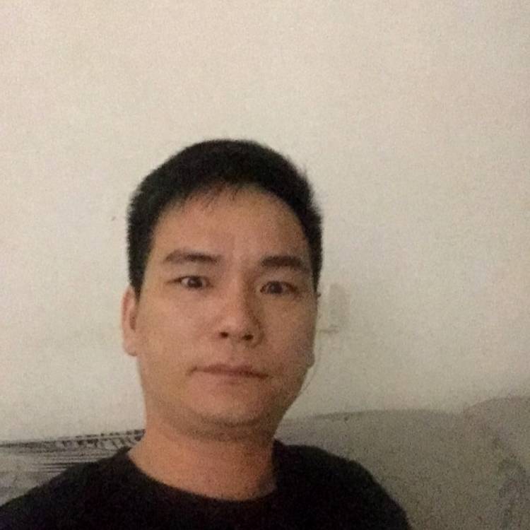冷月拿曾经的照片