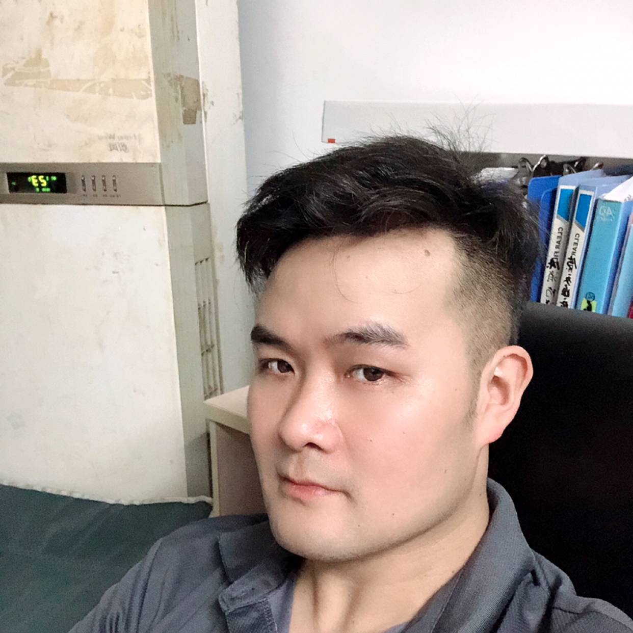 壮观深拥夕阳的照片