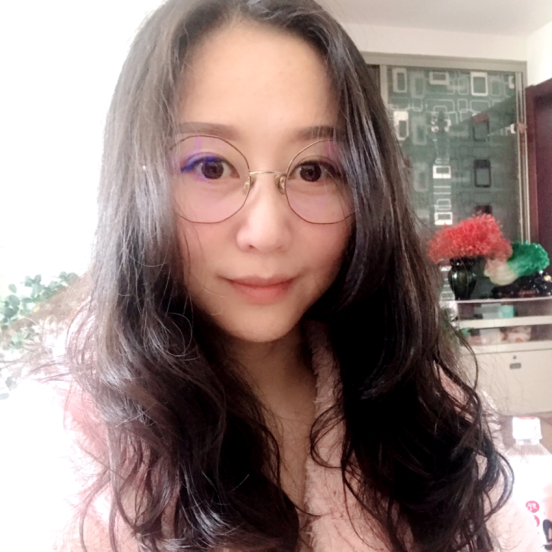 霓裳七月的照片