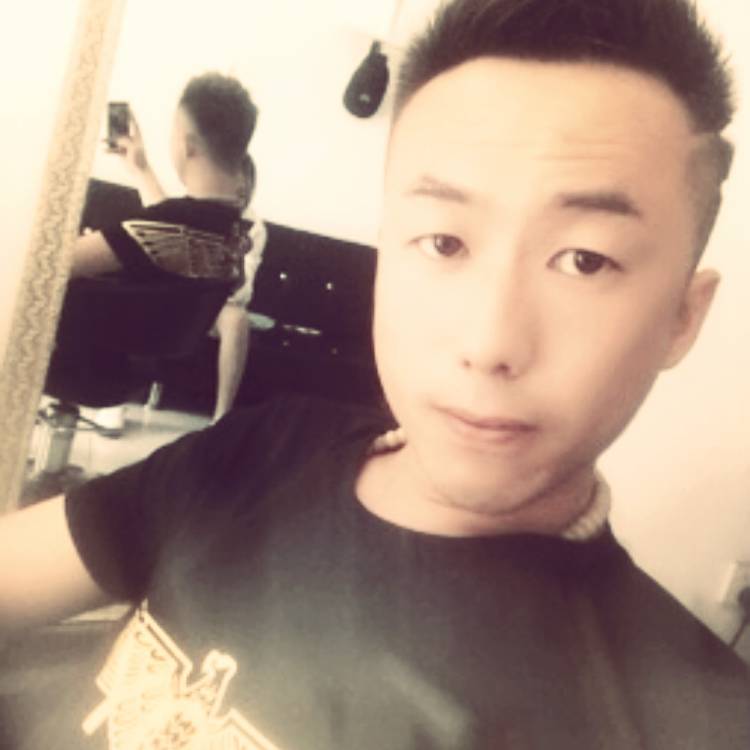 往事打包容的照片