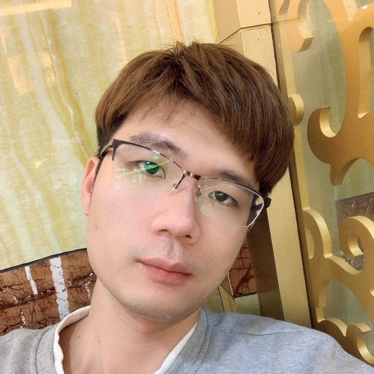 浪里翻小白龙的照片