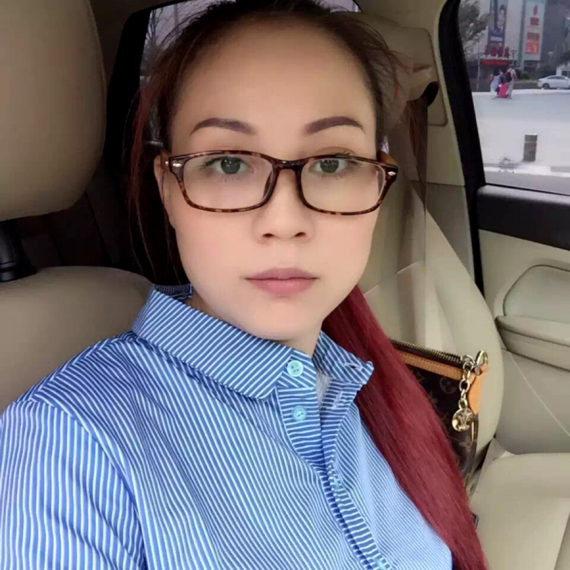 玩命倾心小蝴蝶的照片