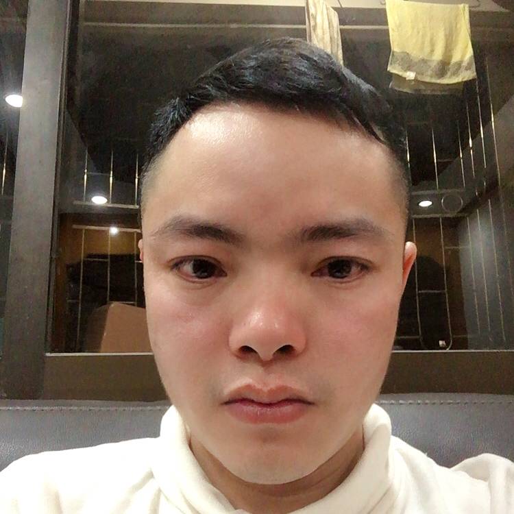 爱笑倾心缱绻的照片