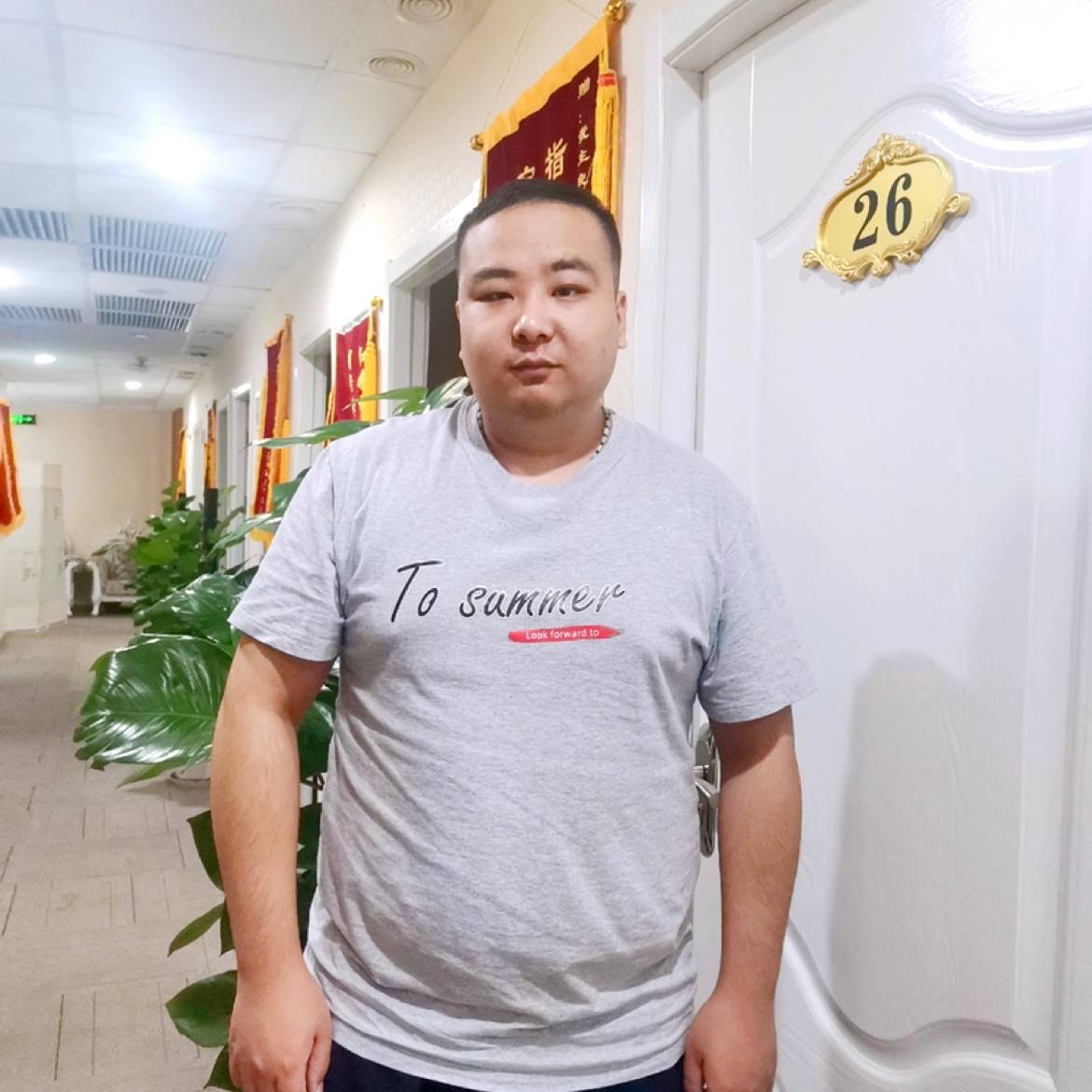 黑白熊ong的照片