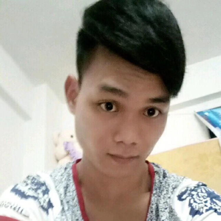 专注凝眸时光的照片