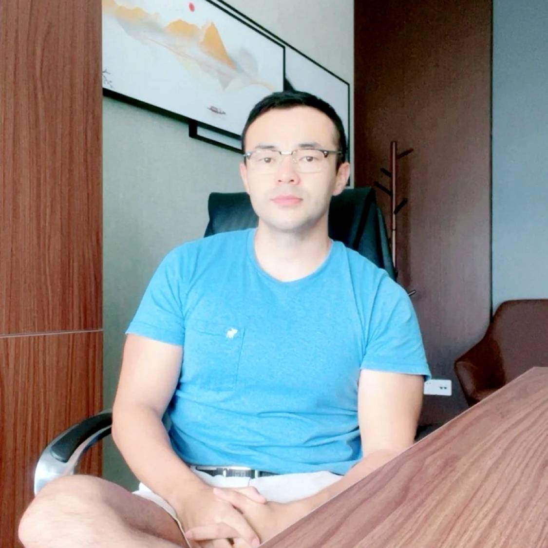尊云等于含蓄的照片