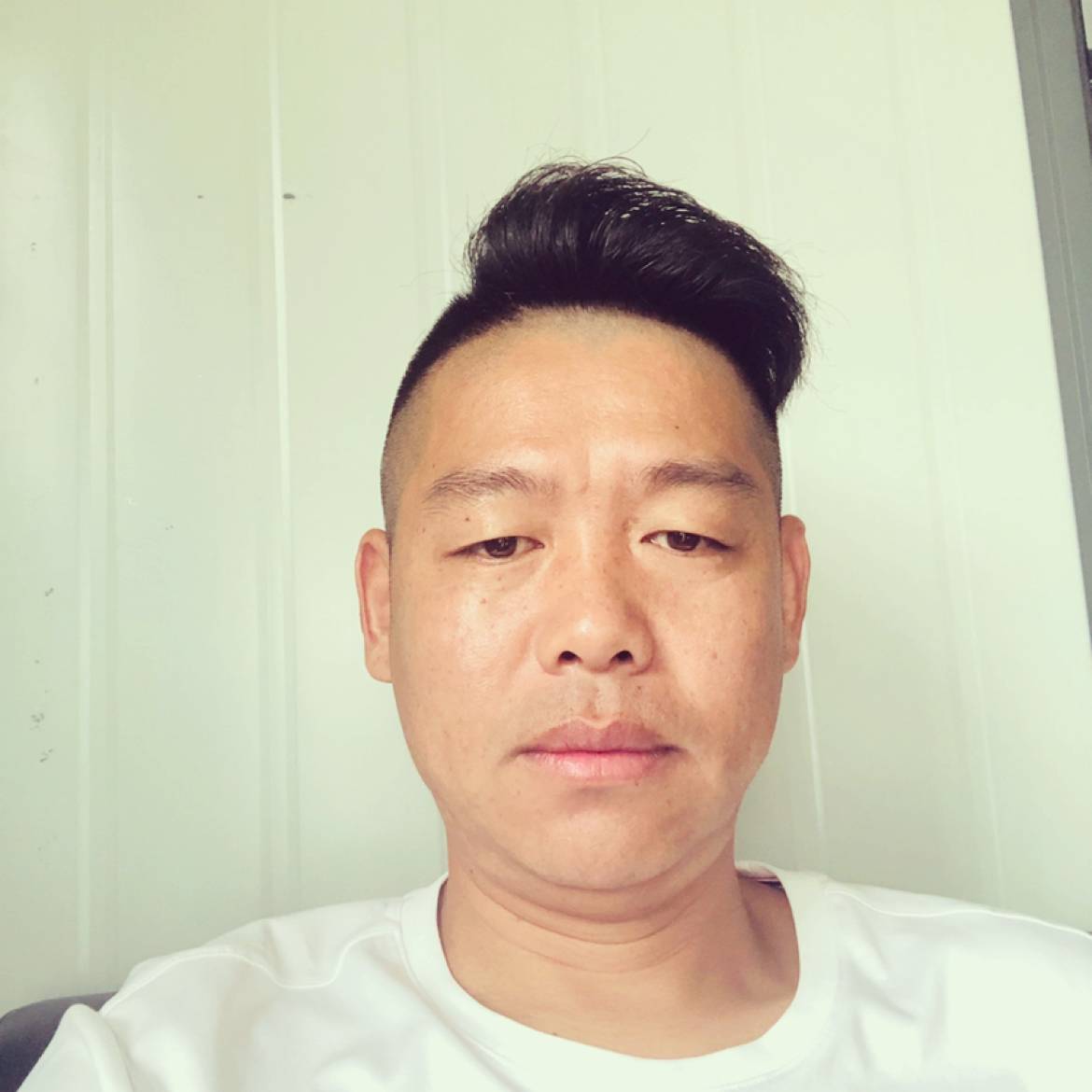 愛是妳㧴的照片