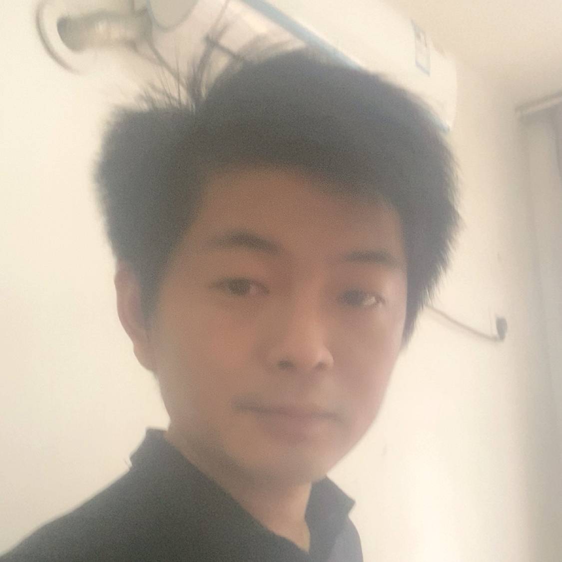 书包請明媚的照片