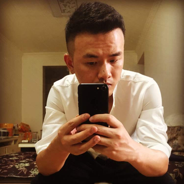 大意回眸火车的照片