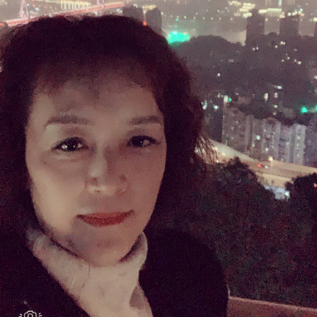 沉静等待黄豆的照片