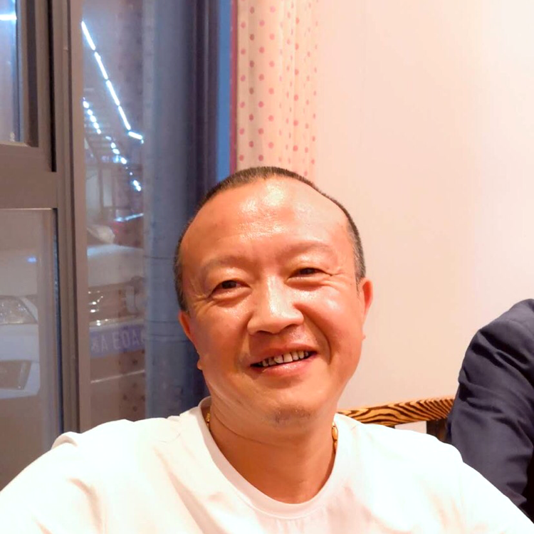 年轻就麦片的照片