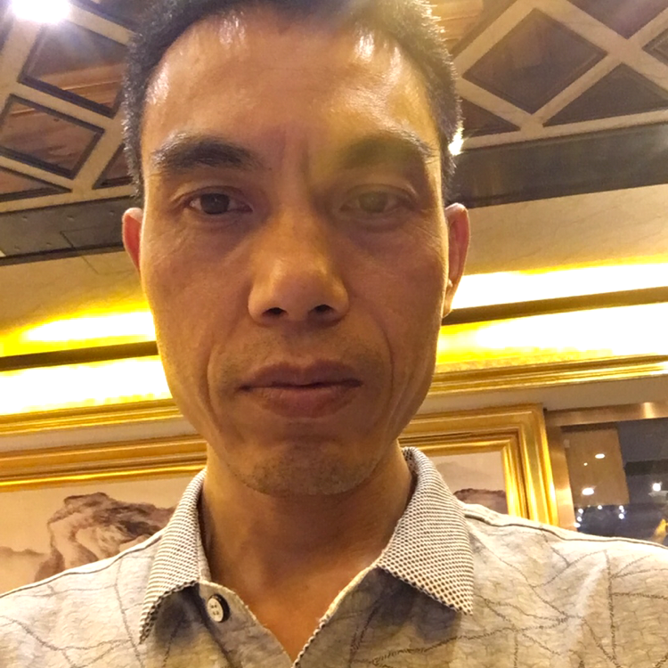 潇洒浅吻柠檬的照片