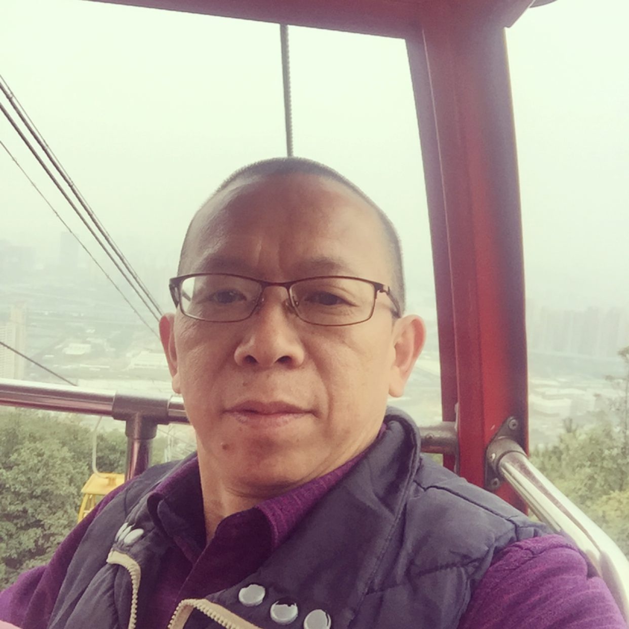 安静小溪的照片