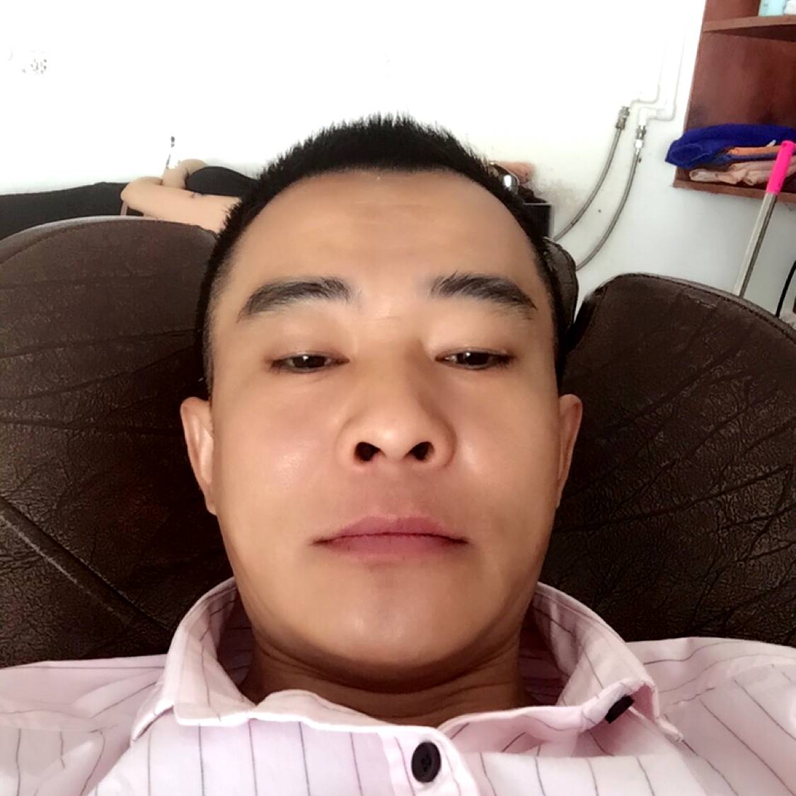 旧时光等待鸵鸟的照片