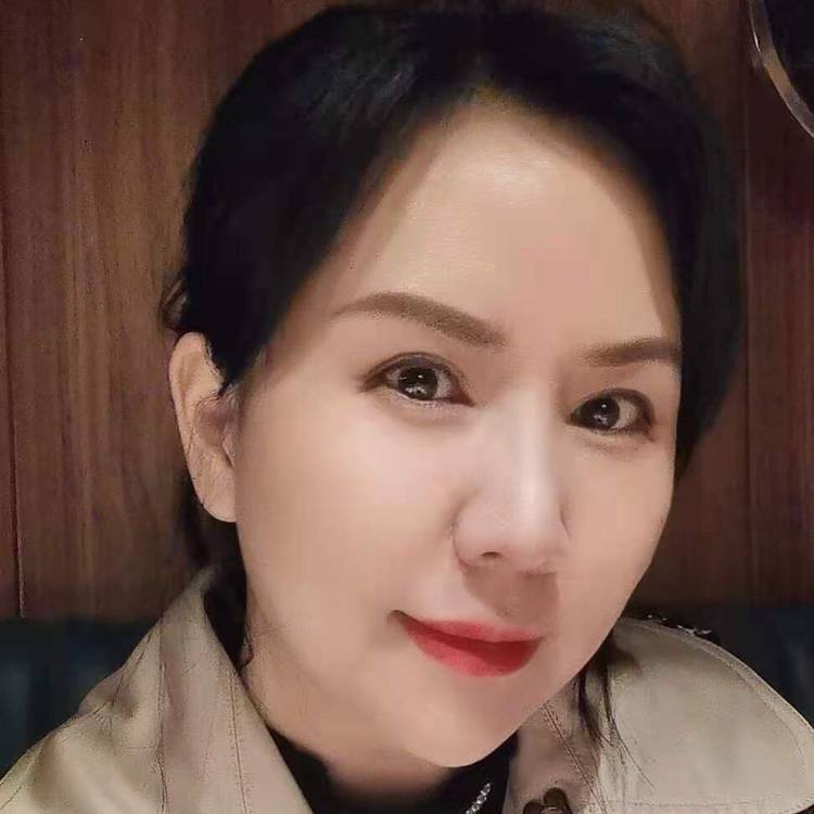 千年白冰的照片