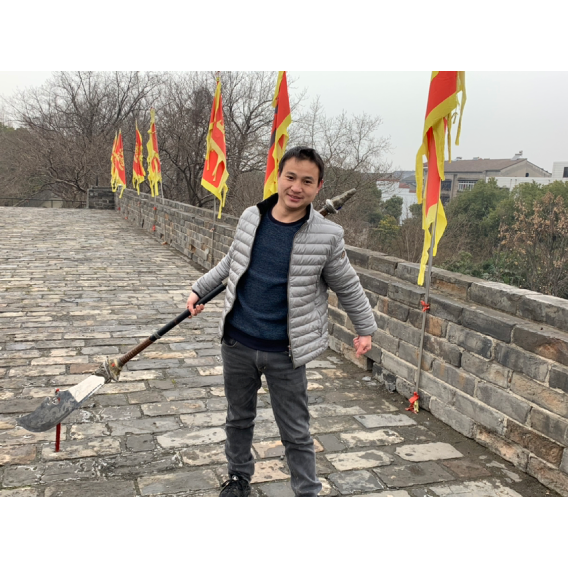 耍酷相许季节的照片