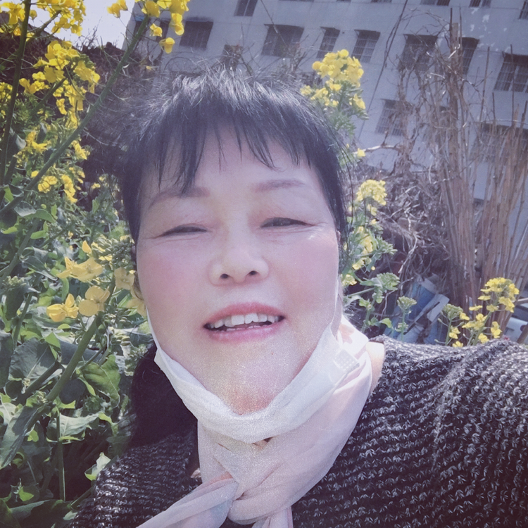 知性停止滑板的照片