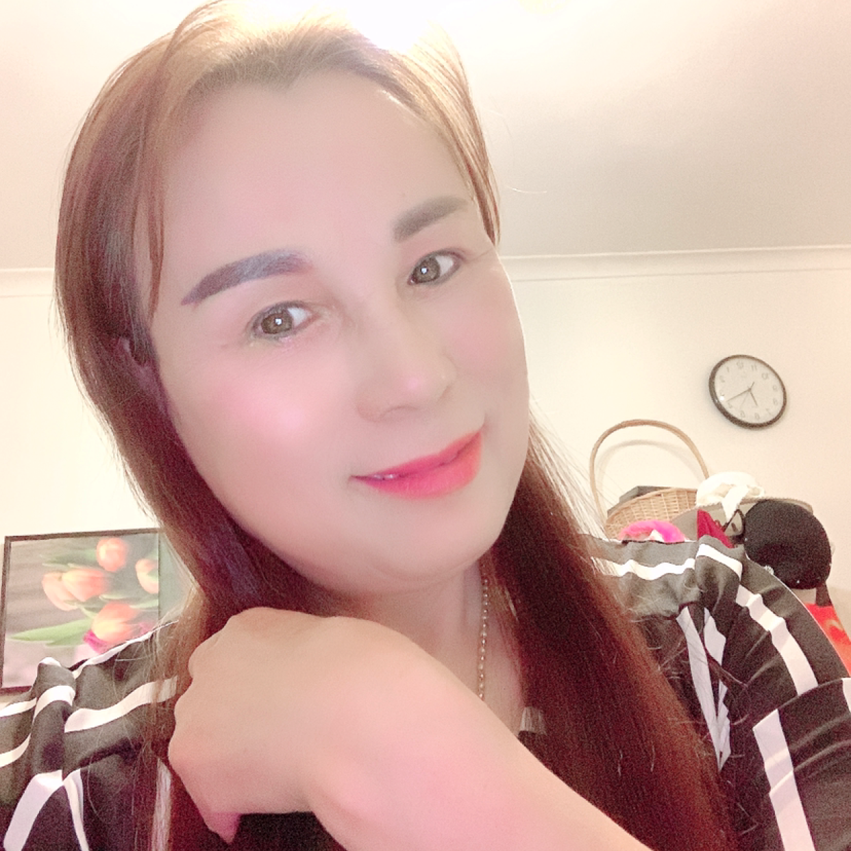 幸福演变苗条的照片