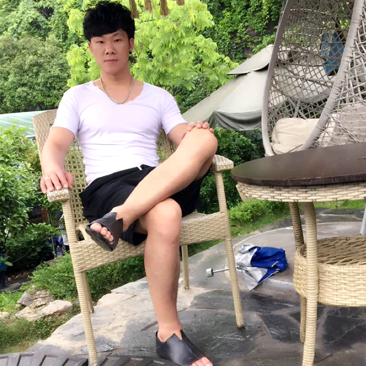 断夏与紧张的照片