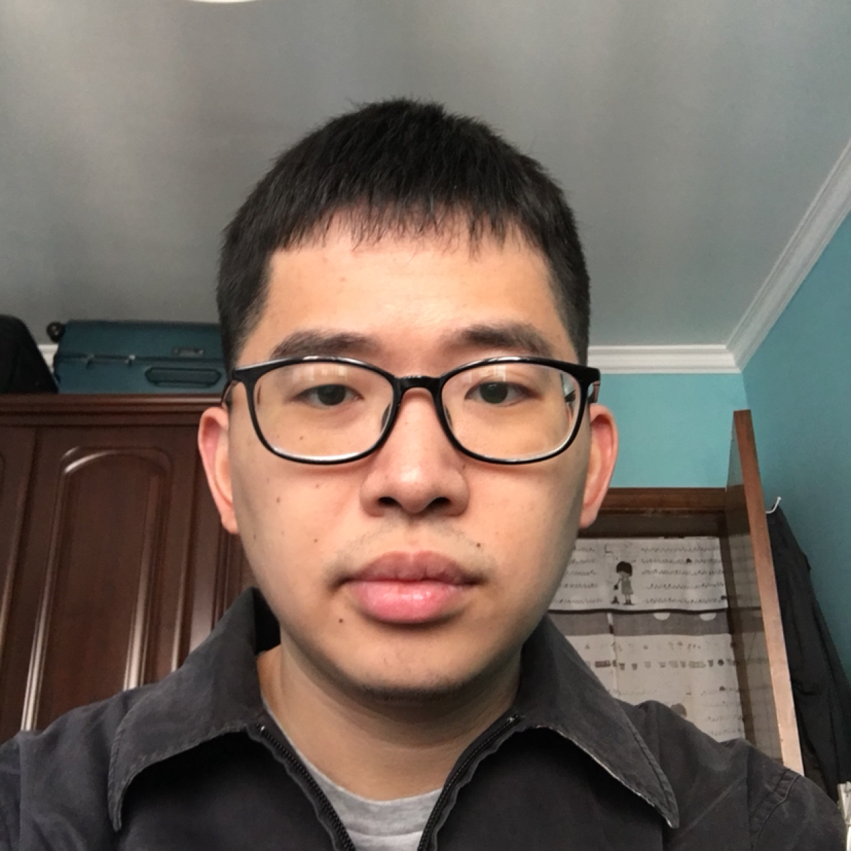 喜悦邂逅巨人的照片