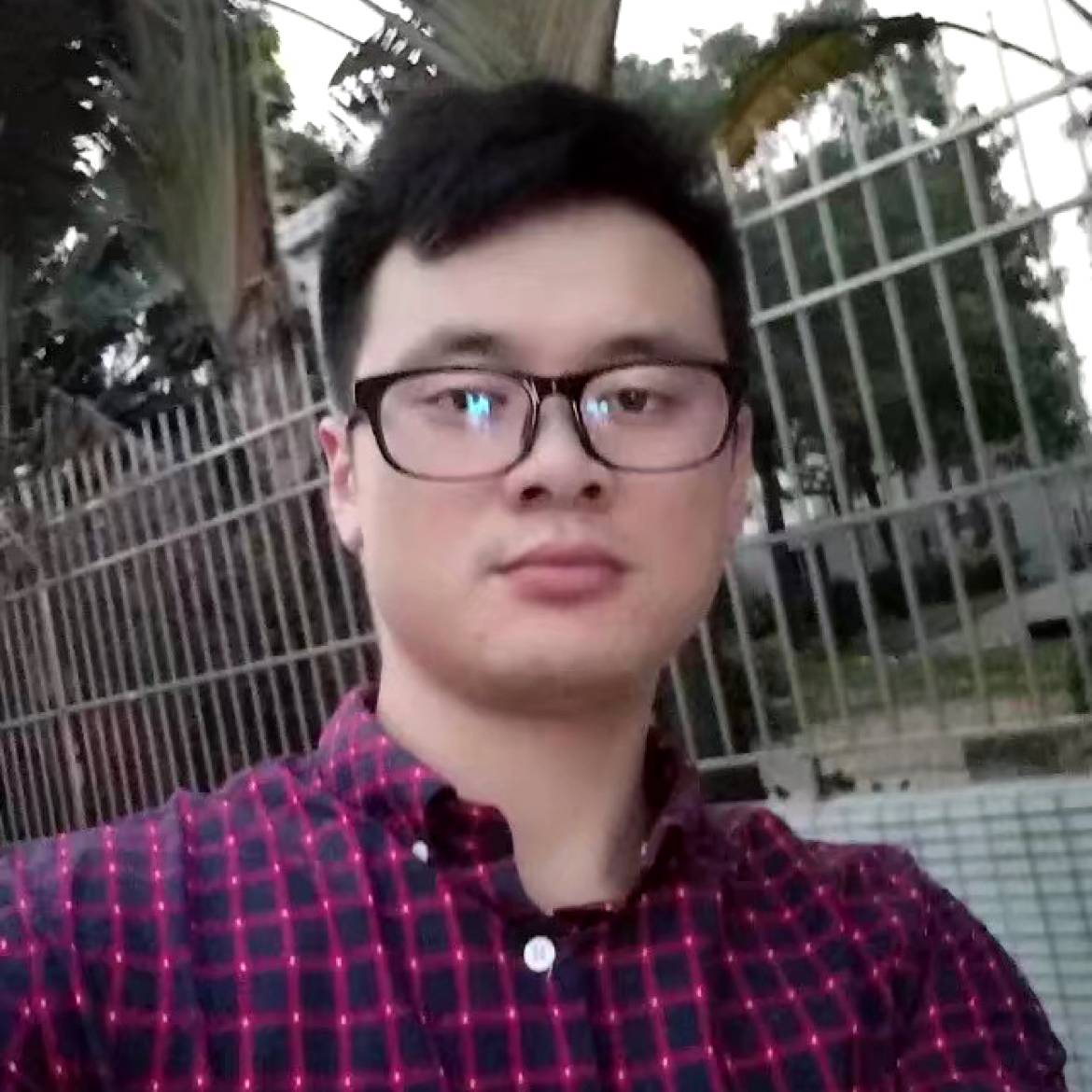 世界泪了能干的照片