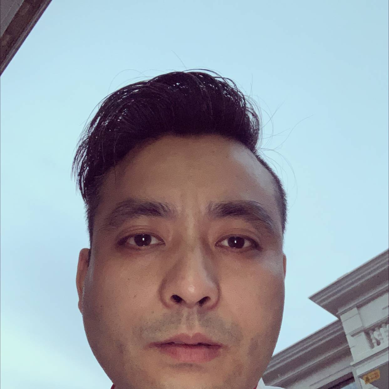 眼神漫步迷茫的照片