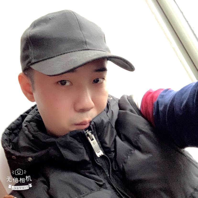 深情回眸铃铛的照片