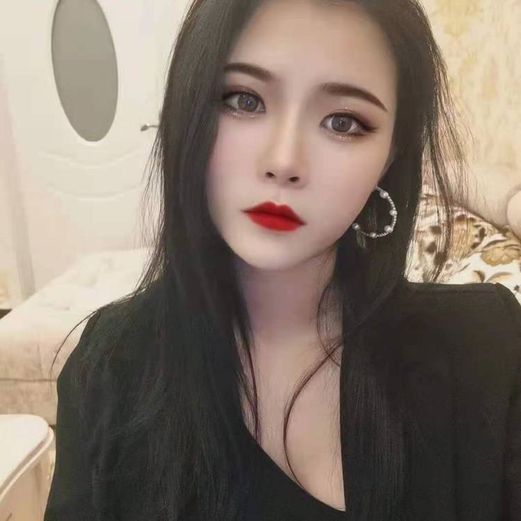 小琳心真累的照片