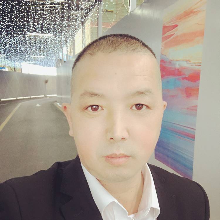 书包专一的照片