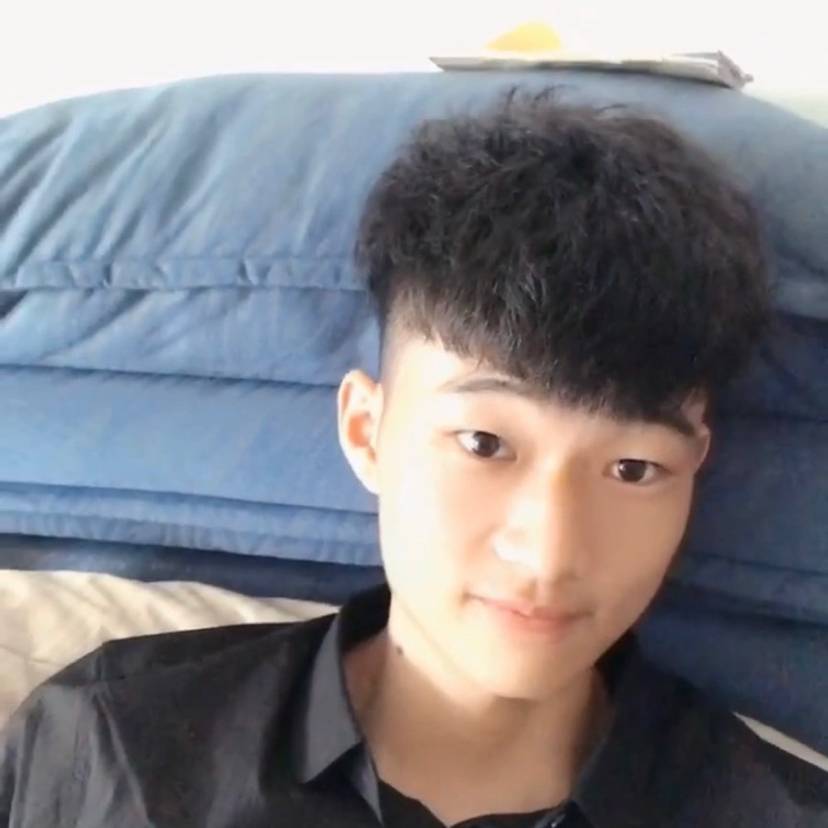 瑾俞的照片