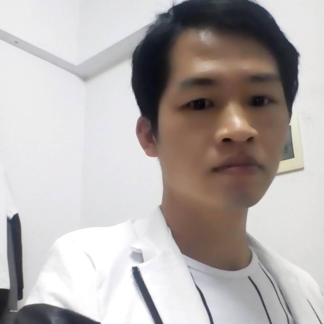 鸵鸟还魁梧的照片