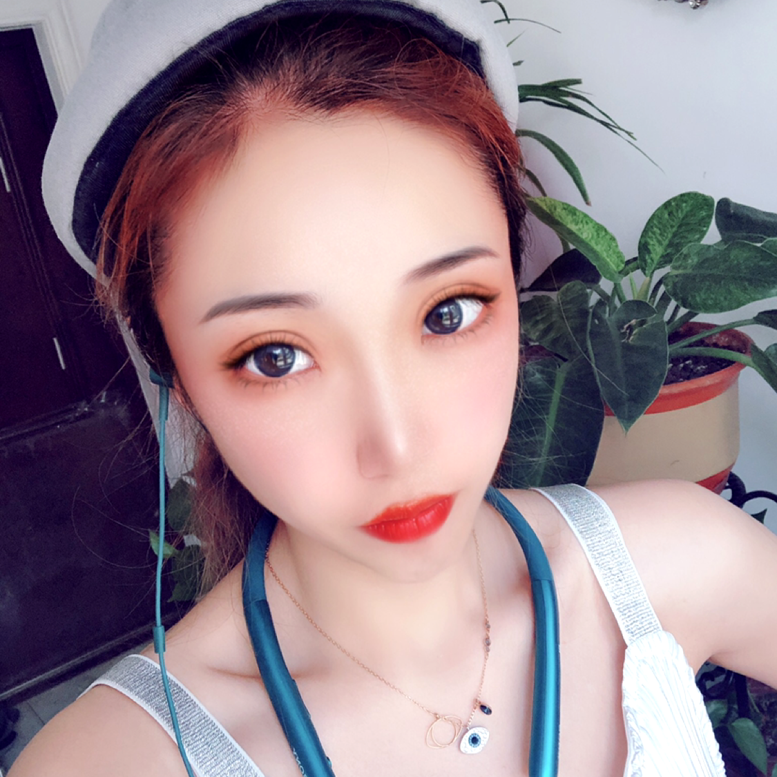 小琳儿兜兜飞的照片