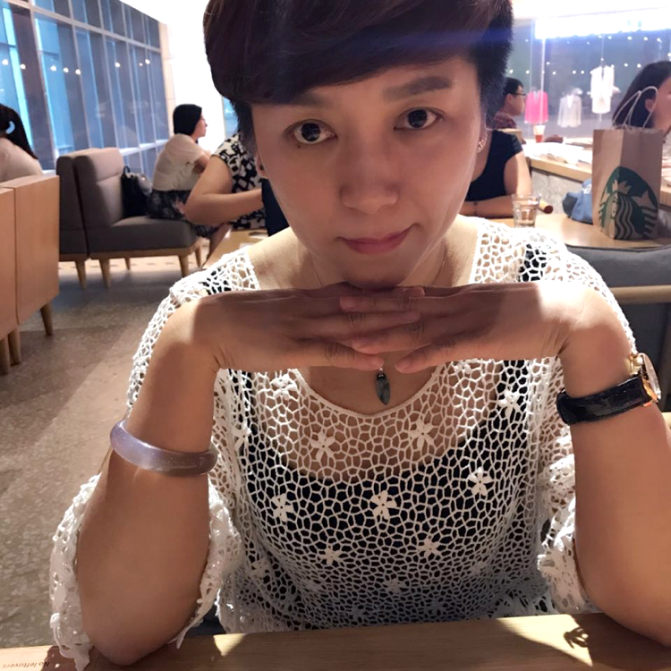 心劫蹙眉醉熏的照片