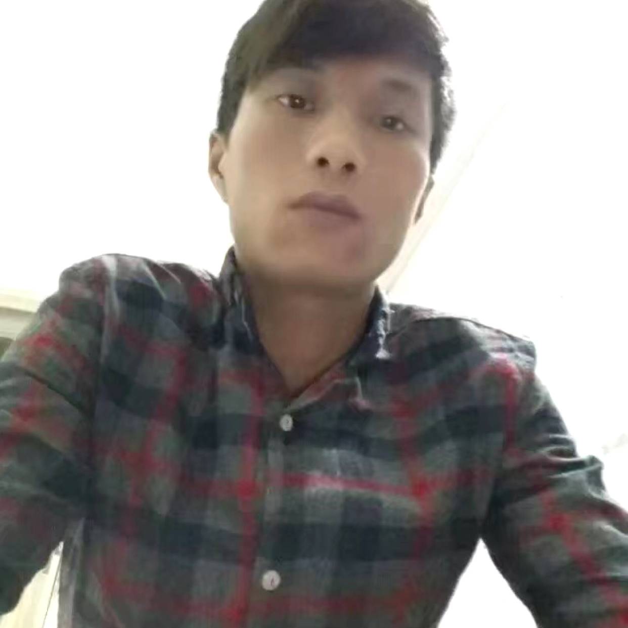 现代向凉城的照片